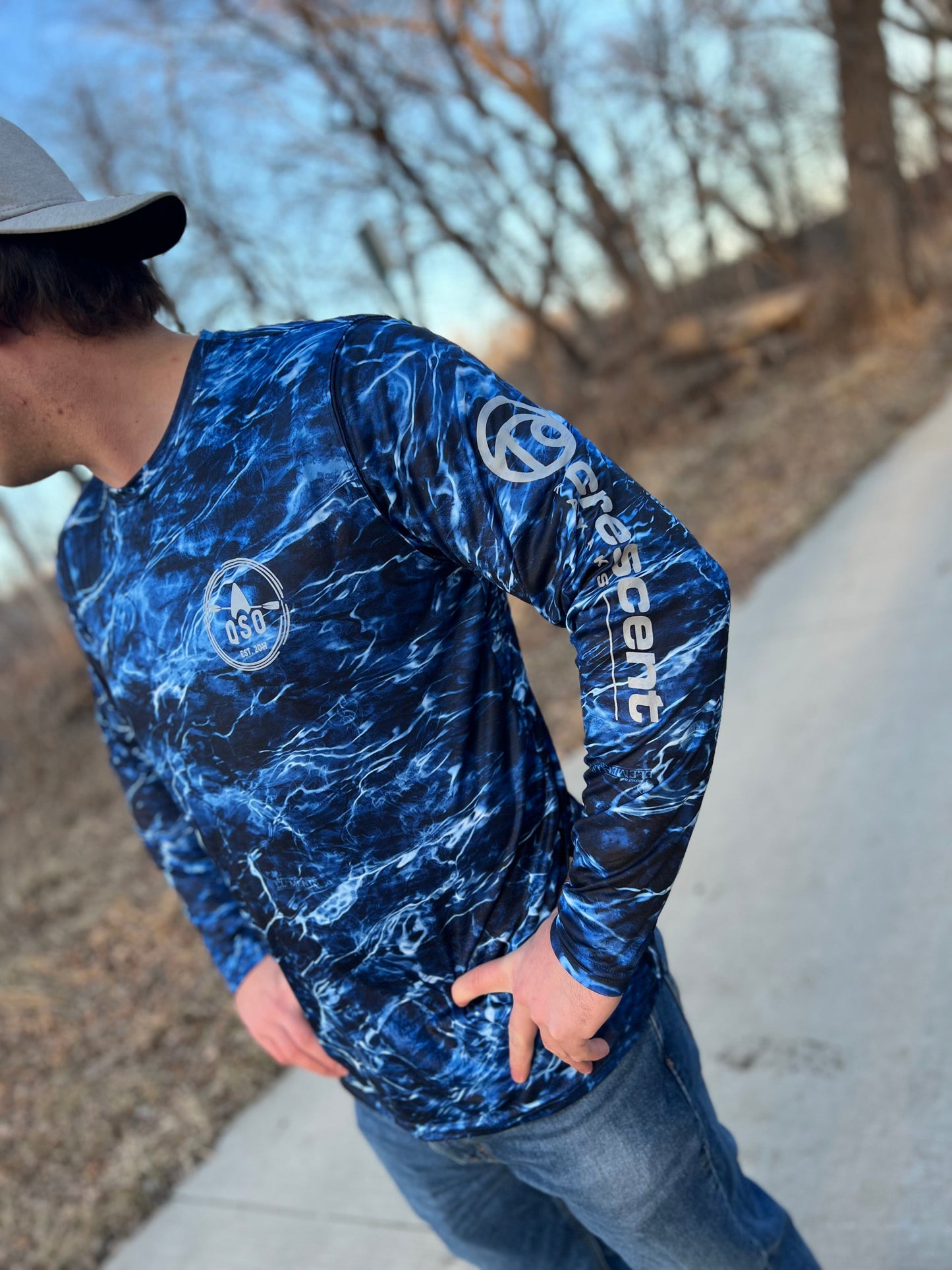 QSO/Crescent LOGO UV fishing shirt